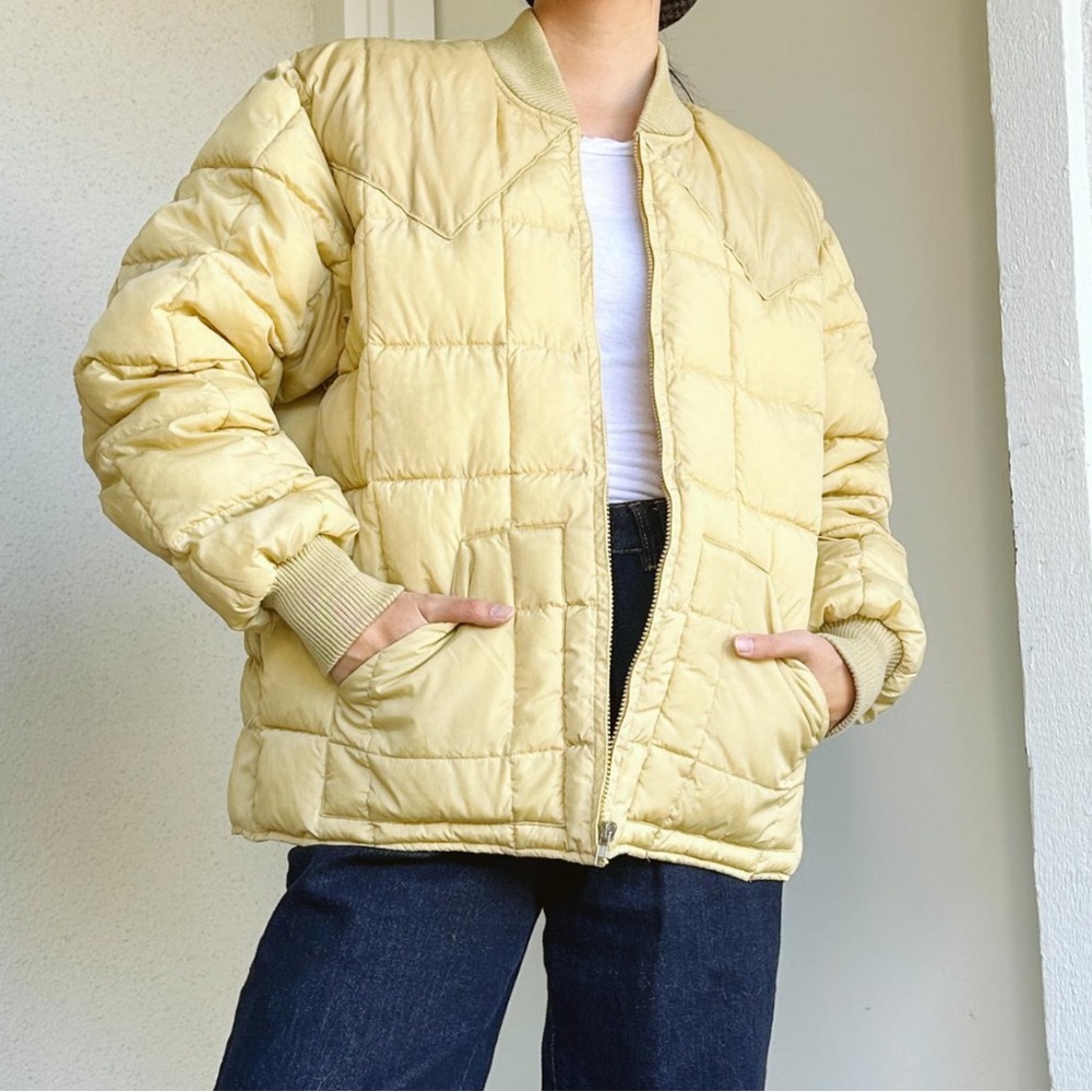 Vintage yellow zip up padded jacket